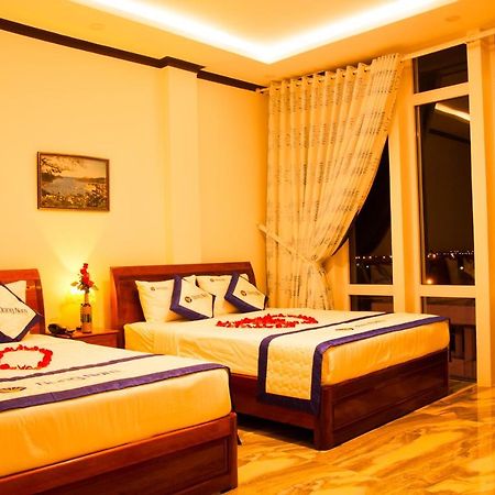 Dong Nam Hotel Phan Rang Exterior photo